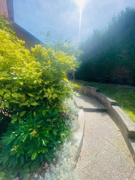 Ferienwohnung Cocon Familial Laon Exterior foto